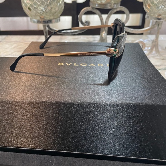 Bvlgari sunglasses main image 9